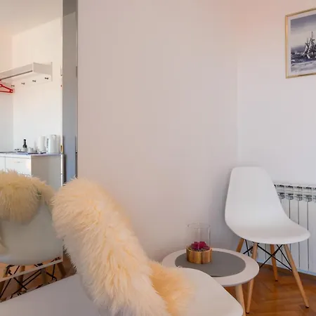 Jakic 1 Gasthuis Hvar Town