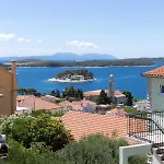 Πανσιόν Jakic 1 Χβαρ