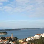 Πανσιόν Jakic 1 4*