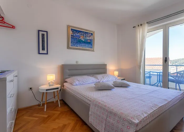 Guest house Jakic 1 Hvar Town