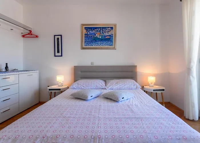 Jakic 1 Guest house 4*