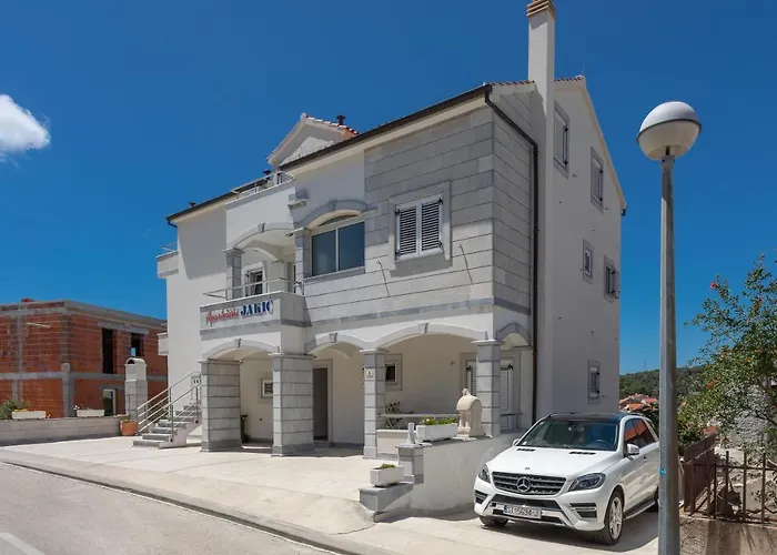 Jakic 1 Guest house 4*